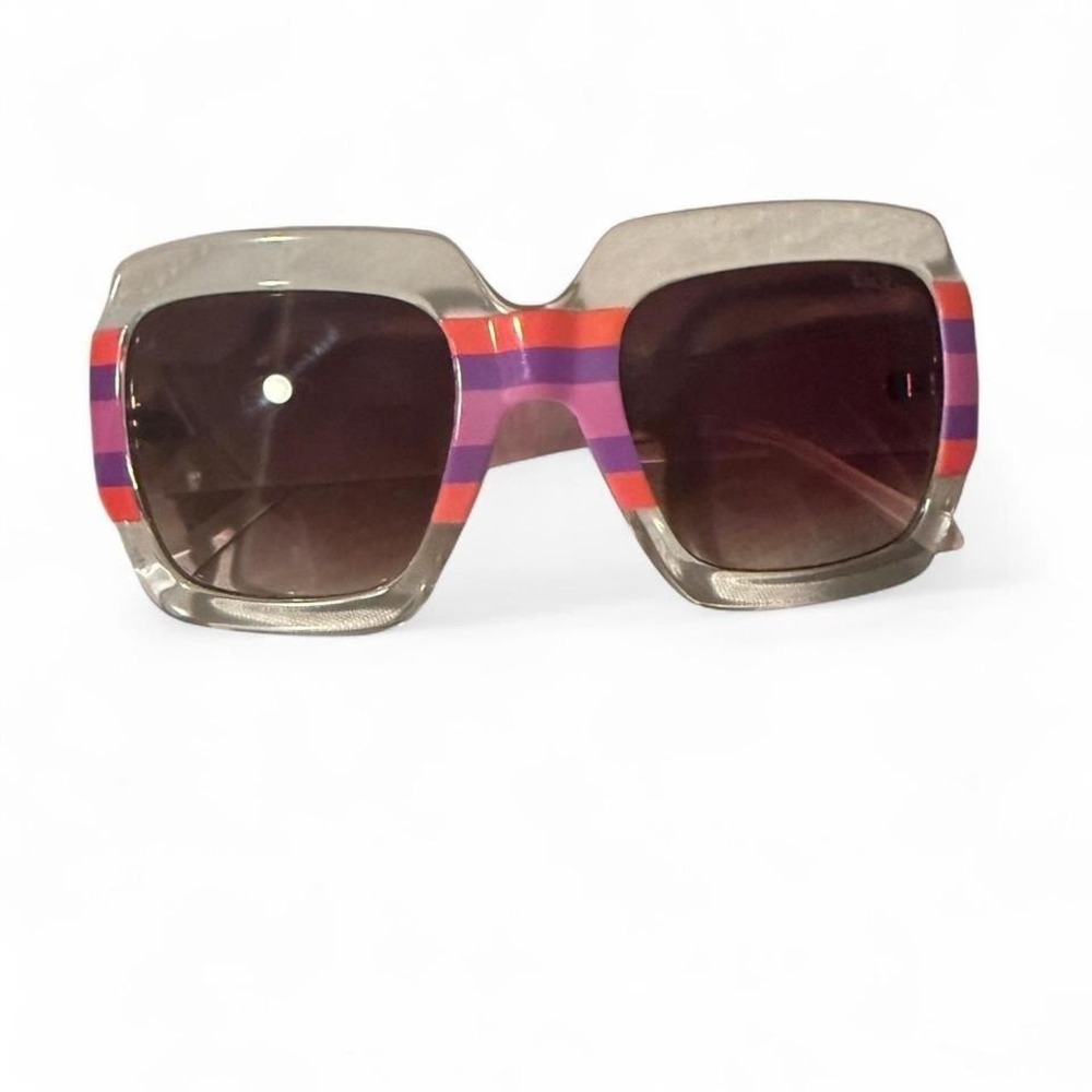 Lilly Pulitzer - Sunrise Sunglasses - Women - OS - Clear Pink Stripe UV